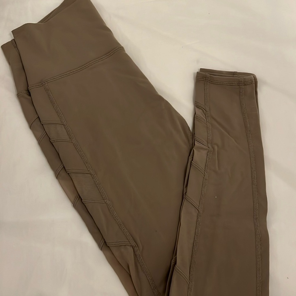 Alo leggings